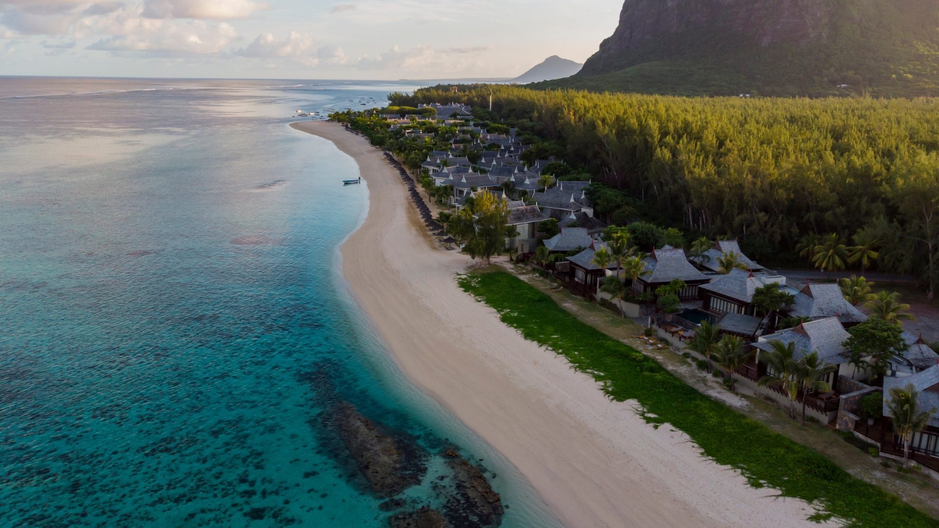 Bespoke experiences with Mobee International